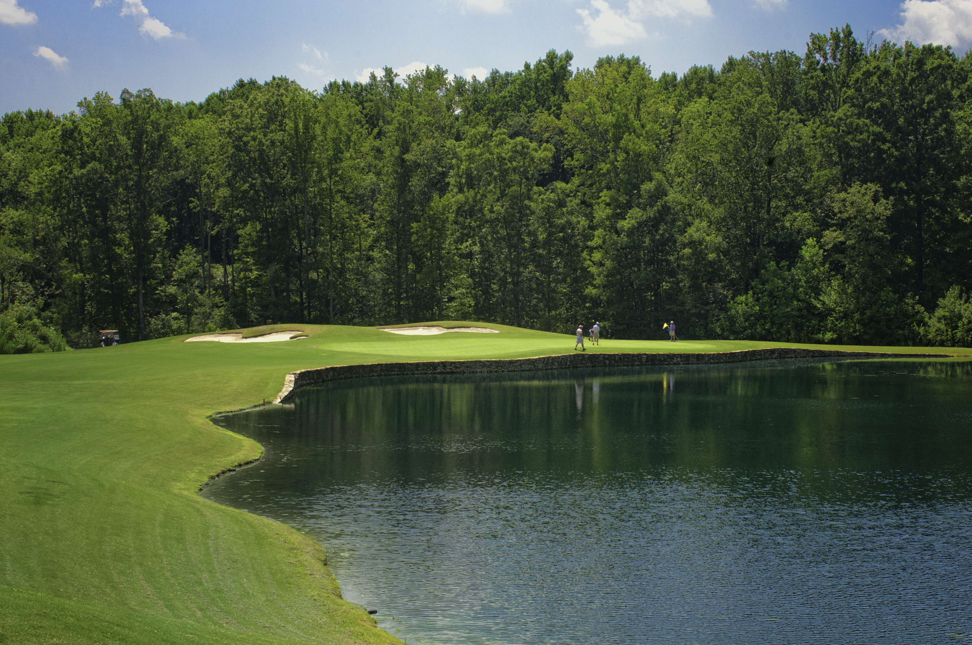 pond on golf course